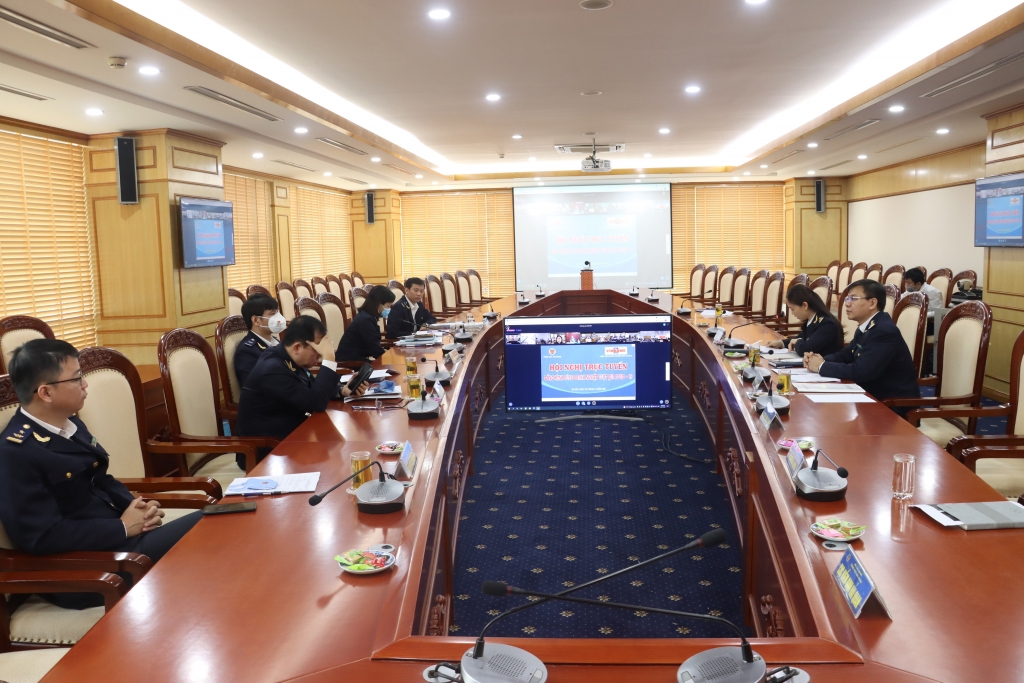 Quang cảnh hội nghị trực tuyến "Đồng hành cùng doanh nghiệp vượt qua COVID-19" (ngày 30/11/2021).