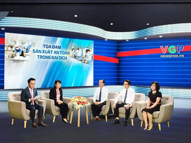 Các đại biểu tham dự tọa đàm tại đầu cầu TP. Hồ Chí Minh - Ảnh: VGP/Anh Đức