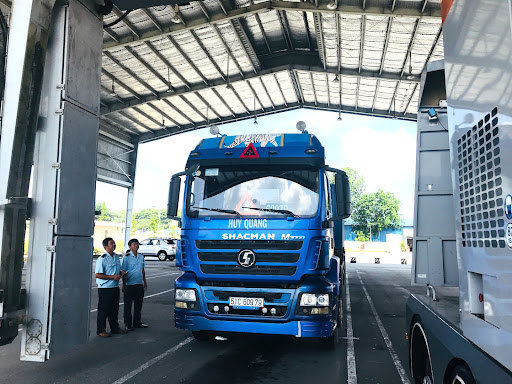 Ngành Hải quan tạo thuận lợi cho hoạt động xuất khẩu, nhập khẩu; tăng cường chống buôn lậu, gian lận thương mại.