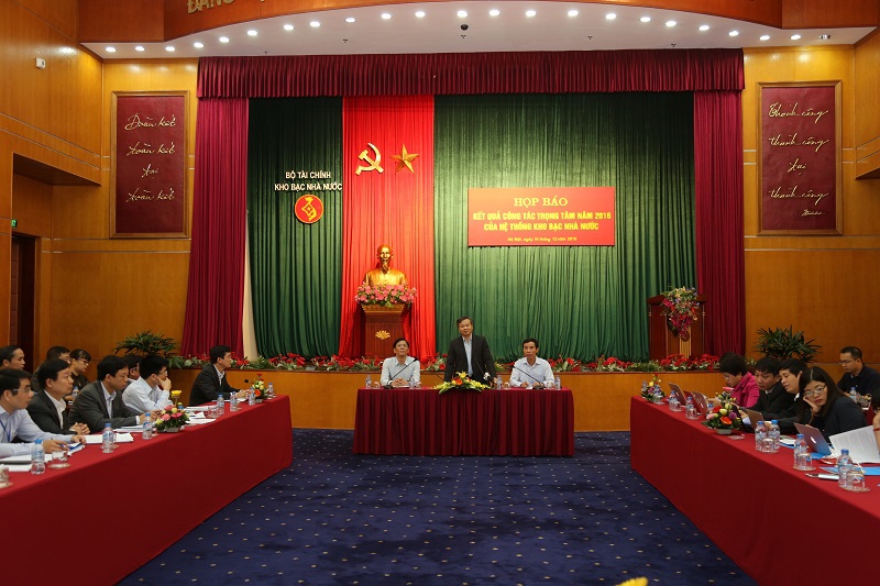 Toàn cảnh buổi Họp báo về kết quả hoạt động năm 2016 của hệ thống Kho bạc Nhà nước ngày 14/12/2016.