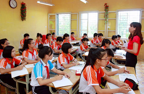 Phấn đấu 100% học sinh tham gia bảo hiểm y tế.