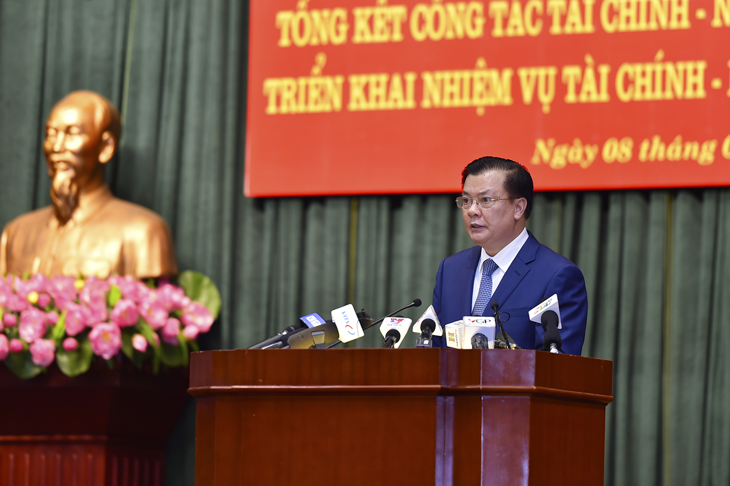 Bộ trưởng Đinh Tiến Dũng phát biểu bế mạc Hội nghị trực tuyến “Tổng kết công tác tài chính -NSNN năm 2017, triển khai nhiệm vụ tài chính - NSNN năm 2018".
