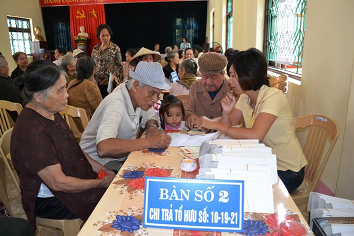 Từ 1/7/2018, mức lương hưu, trợ cấp BHXH, trợ cấp hằng tháng của tháng 6/2018 đối với 8 nhóm đối tượng sẽ tăng thêm 6,92%.