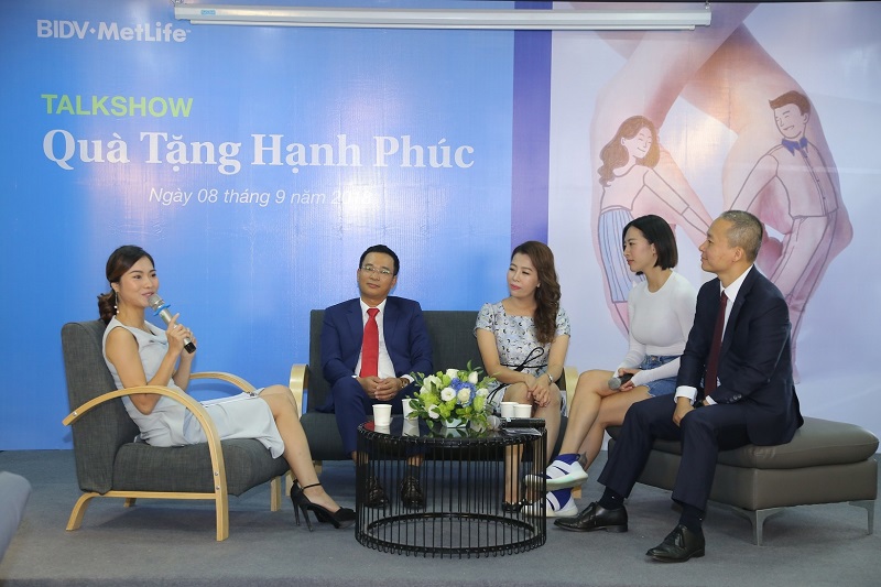 BIDV MetLife tổ chức talkshow trực tuyến ra mắt sản phẩm “Quà tặng hạnh phúc”. 