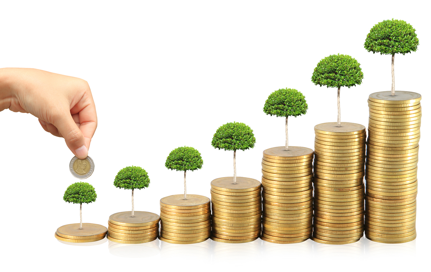 Tốc độ tăng trưởng tín dụng cao là yếu tố đầu tiên tạo nên con số lợi nhuận khả quan của một số ngân hàng trong 6 tháng đầu năm 2016.