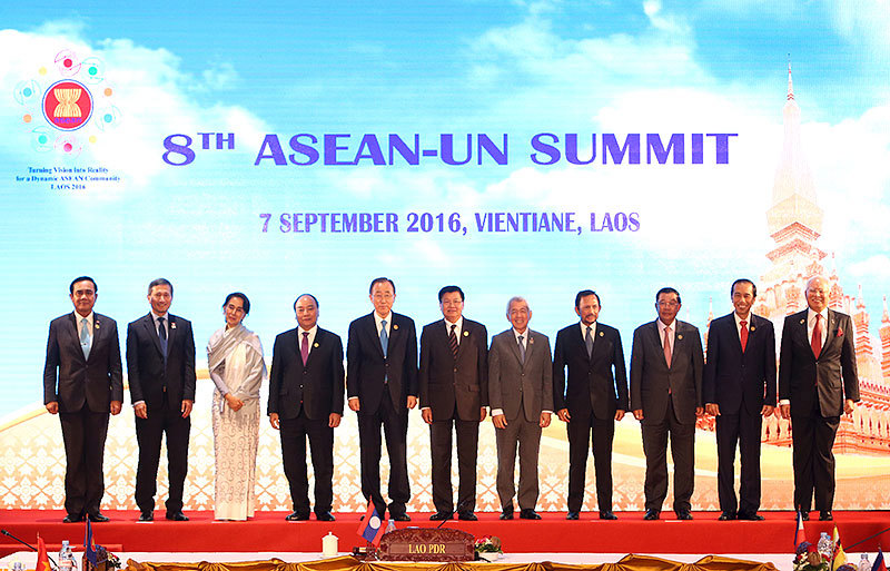 Thủ tướng Nguyễn Xuân Phúc tại Hội nghị cấp cao ASEAN lần thứ 28-29. Nguồn: chinhphu.vn