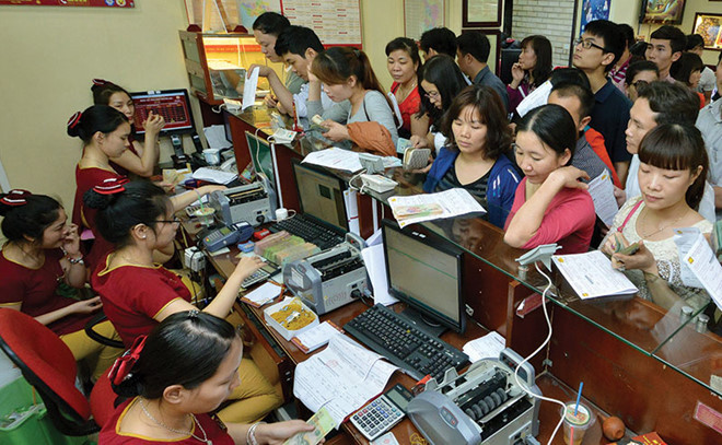 Người dân có thói quen tích trữ vàng nên nhu cầu về vàng luôn có và ở mức cao, dù không còn được gửi tiết kiệm bằng vàng. Nguồn: internet.