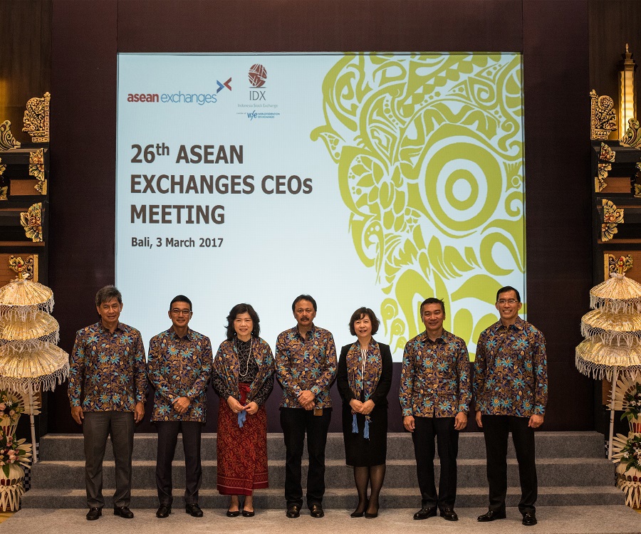 Các Tổng Giám độc các Sở GDCK ASEAN tại phiên họp Tổng Giám đốc các Sở GDCK ASEAN lần thứ 26 tại Indonesia.