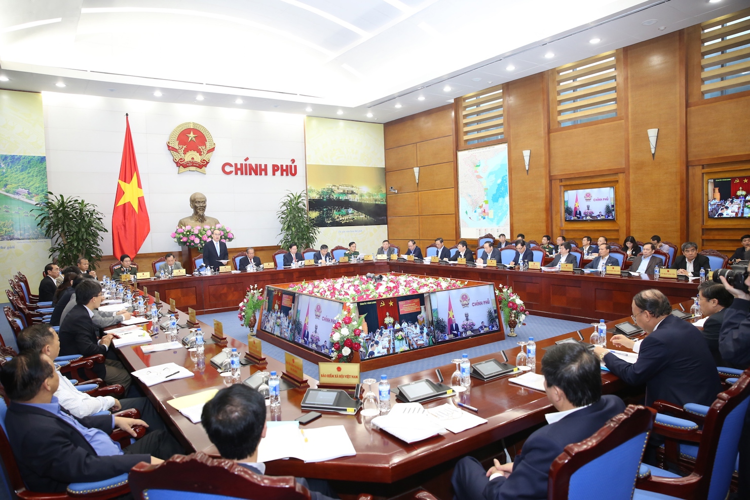 Nội dung cải cách hành chính vừa qua đã triển khai đồng bộ trên 5 lĩnh vực. Trong đó giải pháp trọng tâm chính là nâng cao chất lượng dịch vụ hành chính và chất lượng dịch vụ công.