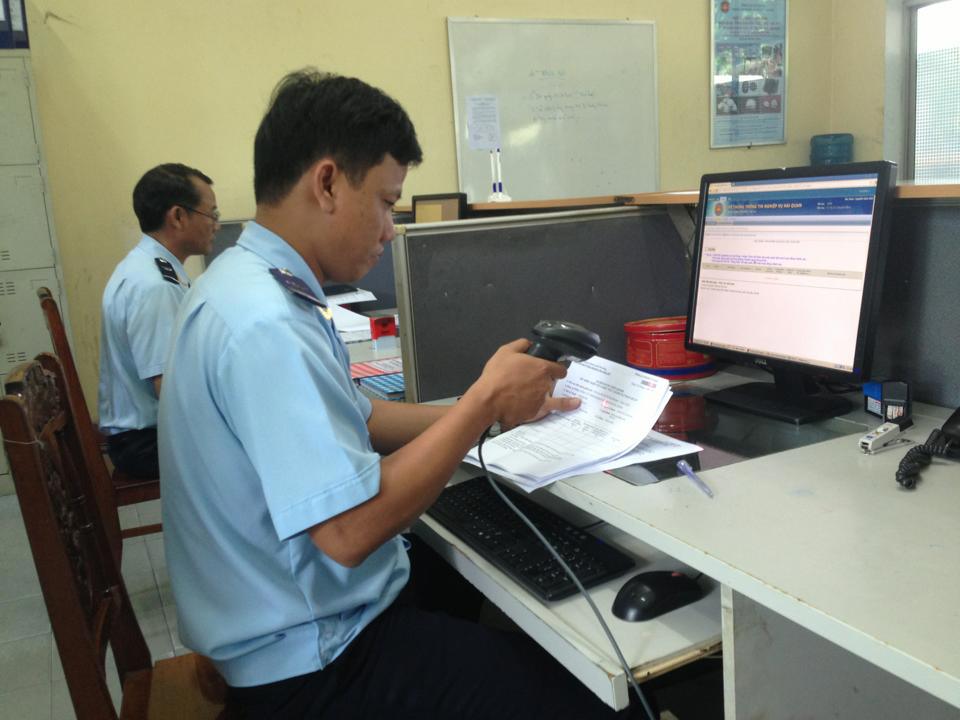 Ngành hải quan đi đầu hiện đại hóa - ứng dụng công nghệ thông tin. Nguồn: internet.