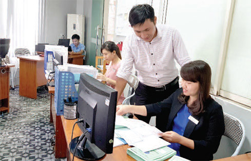 5 tháng đầu năm, toàn ngành BHXH đã thu gần 121.100 tỷ đồng, đạt 36,7% kế hoạch cả năm. Nguồn: Internet