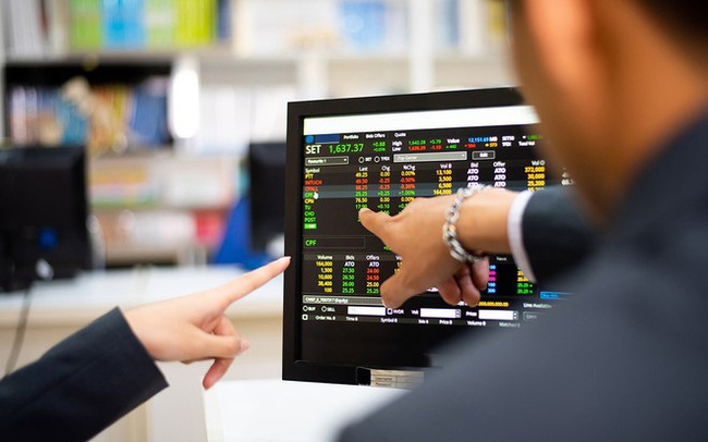 Kết thúc phiên giao dịch cuối tuần ngày 5/11, VN-Index tăng 8,17 điểm (0,56%) lên 1.456,51 điểm. Ảnh: Internet