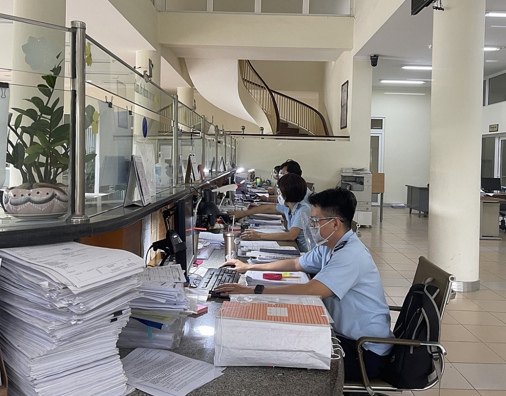 Hoạt động nghiệp vụ tại Cục Hải quan Đồng Nai.