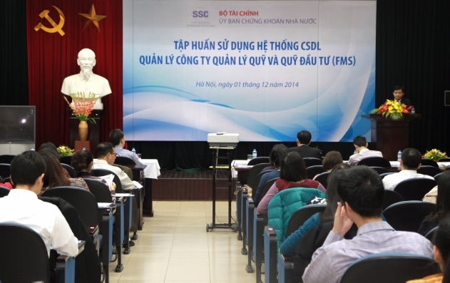 UBCKNN tổ chức tập huấn sử dụng CSDL quản lý công ty quản lý quỹ và Quỹ đầu tư FMS năm 2014