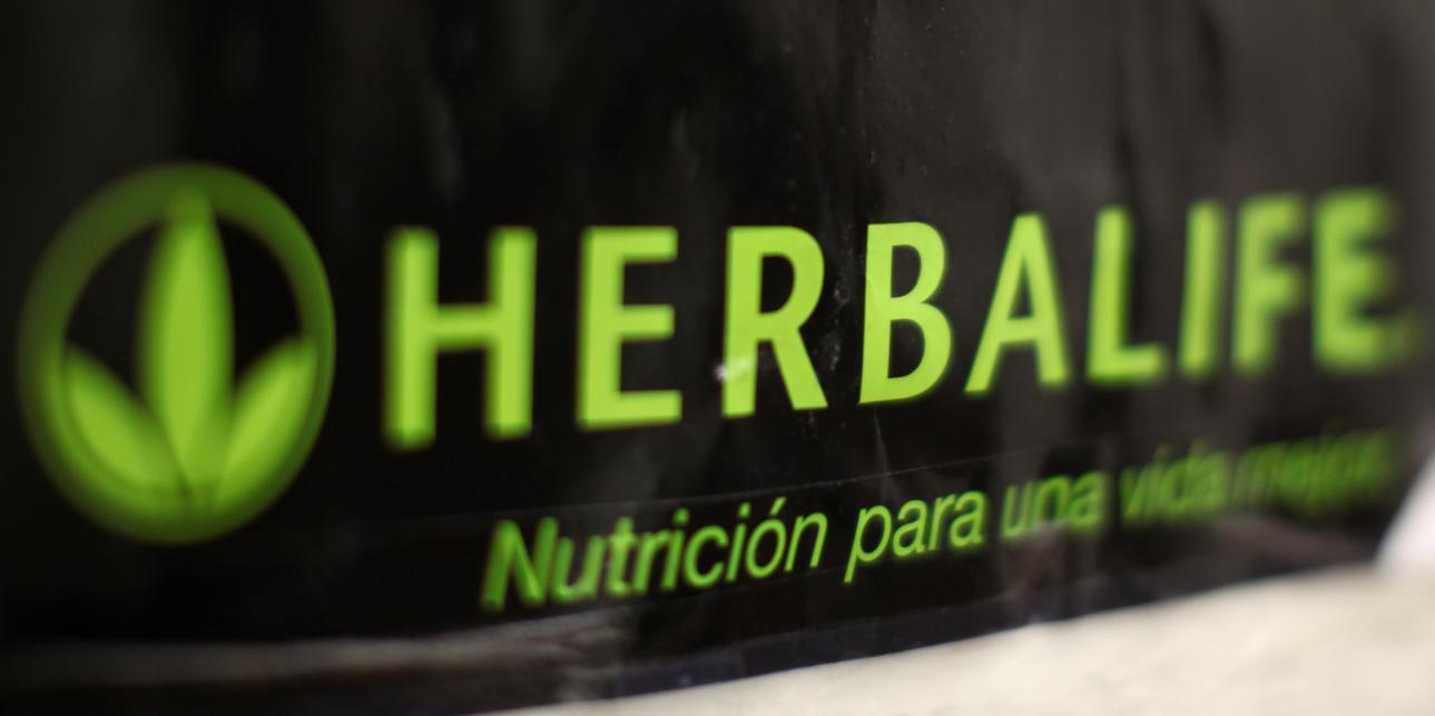 Ackman đã có buổi trình bày không thành công như mong đợi khiến cho cổ phiếu của Herbalife bật tăng trở lại và đại diện Herbalife cũng khẳng định rằng sẽ ra đòn "đáp trả". Nguồn: interent
