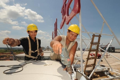 Công trình xây dựng nhà ga Từ Châu trên tuyến đường sắt Xi-ang-pu, tỉnh Giang Tây, miền đông Trung Quốc. Nguồn: internet