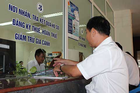 Cơ sở vật chất của cơ quan thuế ngày càng hiện đại, chuyên nghiệp. (Ảnh chụp tại bộ phận "một cửa" của Cục Thuế TP.Cần Thơ)