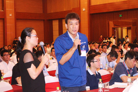 Các cấp ngành tỉnh Hà Nam cùng vào cuộc, thường xuyên tổ chức các cuộc đối thoại, giải đáp chính sách với doanh nghiệp, tạo dựng môi trường đầu tư kinh doanh thông thoáng, do vậy đã thu hút nhiều doanh nghiệp có vốn đầu tư nước ngoài.
