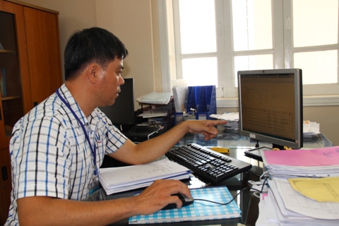 Ngành Thuế đang nỗ lực tìm kiếm giải pháp tối ưu để quản lý thuế đối với thương mại điện tử. Ảnh: NM.