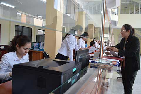 Tính đến ngày 31/7/2018, lũy kế vốn giải ngân thuộc kế hoạch năm 2018 qua KBNN ước đạt 135.11 tỷ đồng. ẢNh TL.