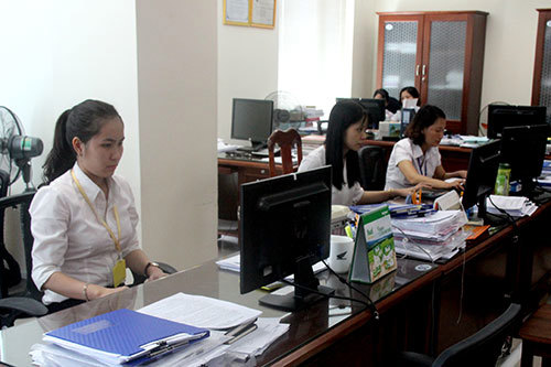 Cục Thuế Hải Phòng tập trung rà soát, đánh giá nhân tố ảnh hưởng đến nguồn thu, qua đó đề ra giải pháp thu đúng, thu đủ vào ngân sách. Ảnh: Tuấn Nguyễn