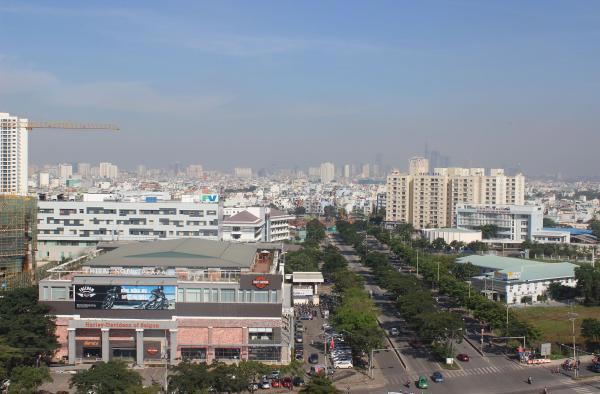 Nhiều hồ sơ mua bán bất động sản khai giá thấp, trốn thuế. Ảnh: T.H.