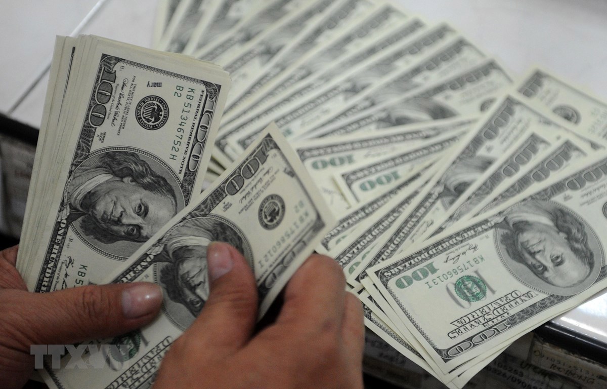 [Infographics] Fed thông báo hạ lãi suất lần đầu tiên sau hơn 10 năm