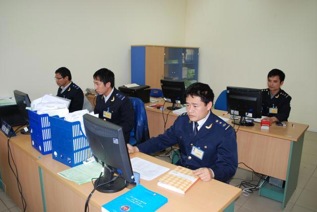 Đăng kí, sử dụng danh mục miễn thuế theo VNACCS