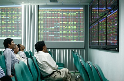 Lướt sóng cổ phiếu quỹ