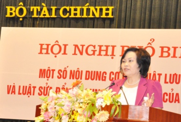 Bộ Tài chính tổ chức Hội nghị phổ biến Luật Lưu trữ và Luật Cư trú