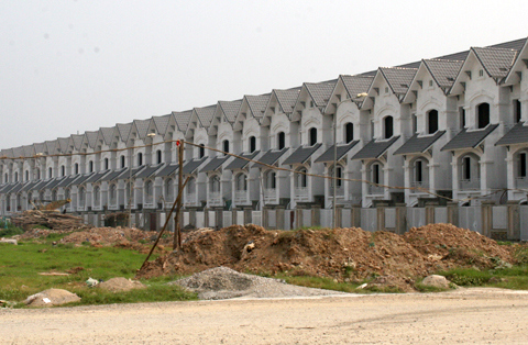Những vùng đất "chết" sau 5 năm mang danh Hà Nội