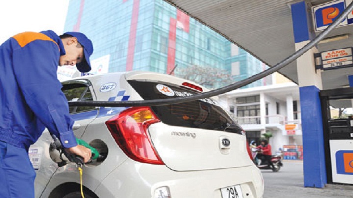 Điều chỉnh thuế suất xăng RON 92 lên 27%