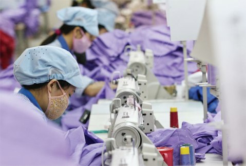 Nhiều hoạt động hỗ trợ pháp lý cho doanh nghiệp trong 2015