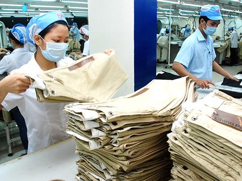 Xuất khẩu dệt may 2015: Chú trọng sản xuất và nhân lực