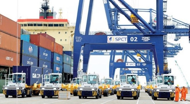 Nan giải việc xử lý hàng nghìn container tồn đọng tại cảng biển