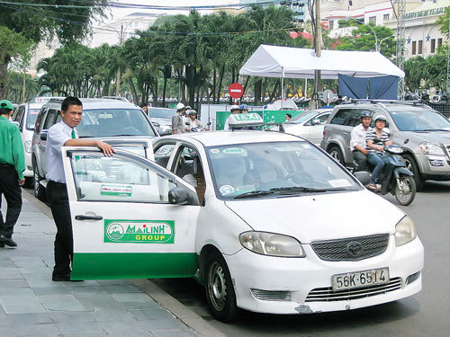 Mai Linh - Vực dậy từ sai lầm