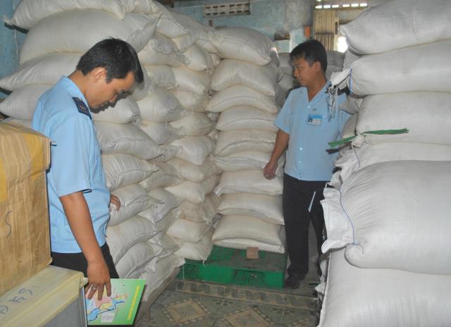 Buôn lậu ở biên giới An Giang: Cần liều thuốc đặc trị