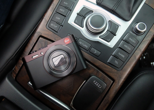 Máy ảnh Leica C do Audi thiết kế xuất hiện tại Việt Nam