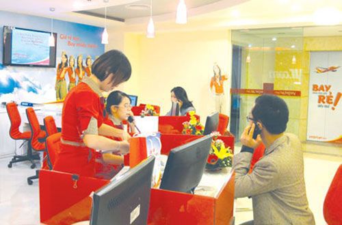 Các chiêu gian lận từ vé máy bay giá rẻ